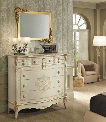 Cómoda clásica Canaletto, decorada