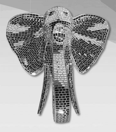 Figura en resina con apliques de cristal Elephant.