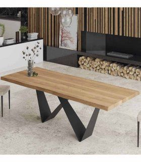 Mesa de comedor de madera Wuak de Ámbar Muebles