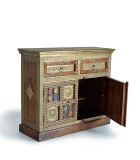 Aparador de madera de acacia artesanal con relieves étnicos Nadia I