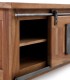 Mueble TV de Madera de Acacia con Puerta Corredera y Cajones Montesa, detalle puerta