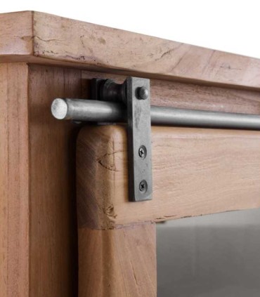 Vitrina de Madera de Acacia con Puerta Corredera y Estantes Montesa, detalle puerta