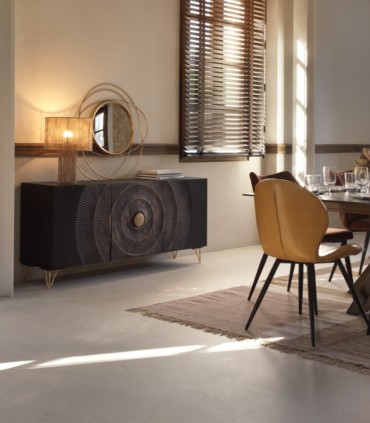 Aparador Negro de Madera de mango con Diseño Radial Dorado y Puertas Enzo, ambiente