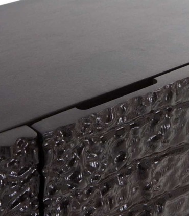 Aparador negro en madera de mango con puertas efecto cocodrilo Croc, tirador