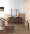 Aparador de madera de mango con puertas labradas Caimán