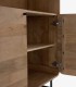 Vitrina de madera de mango con estantes abiertos Nora, detalle