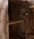 Aparador de madera de mango con relieve texturizado Lorenzo, abierto