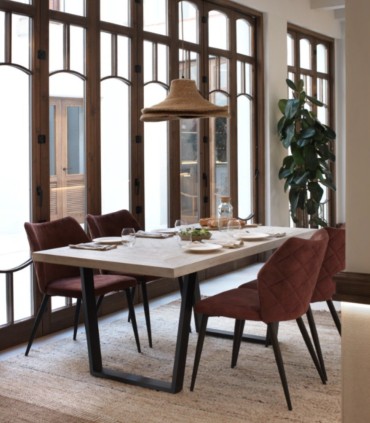 Pack de 4 sillas de comedor aterciopeladas marrón y azul con rombos Belisario, ambiente