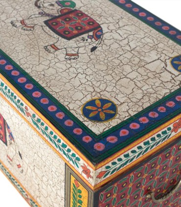 Baúl de Madera Maciza Decorado con Elefantes Jaipur, tapa