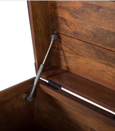 Baúl de Madera Maciza  con Herrajes Metálicos Amazonas, abierto