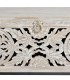 Baúl decorativo blanco con tallados florales en madera maciza Lune, detalle frente