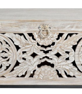 Baúl decorativo blanco con tallados florales en madera maciza Lune, detalle frente