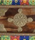 Mesa De Centro De Palisandro Macizo Con Bronce Y Azulejo Artesanal Kiran, detalle dentro tapa