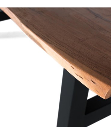 Mesa de Comedor Industrial de Madera Maciza con Patas Negras Ramiro, tapa
