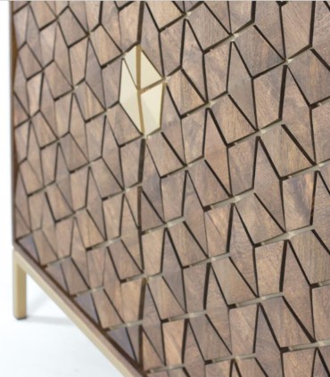 Vitrina de Madera de Mango con Puertas de Cristal y Diseño Geométrico Gaeliano, detalle puertas