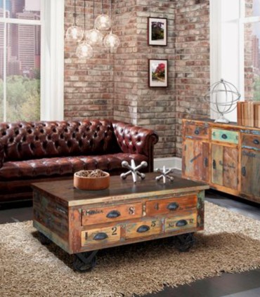 Mesa de Centro con 5 Cajones de Madera Reciclada con Ruedas Edelmira, ambiente