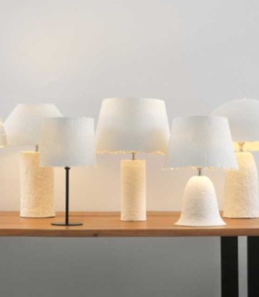 Lámpara de Mesa Cilíndrica de Papel Maché Blanca Artesanal Alba