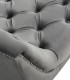 Banqueta Descalzadora Chesterfield Gris de Terciopelo con Capitoné y Patas de Madera Natural Freyja
