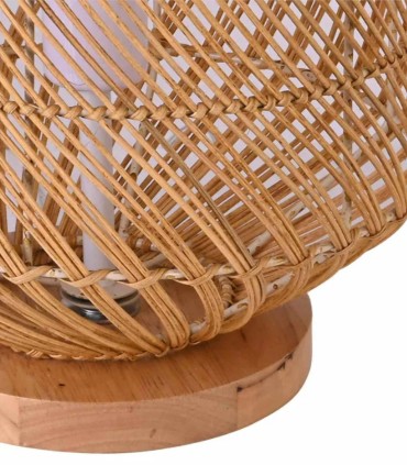 Lámpara de Sobremesa de Ratán y Madera Paulo, detalle apagada