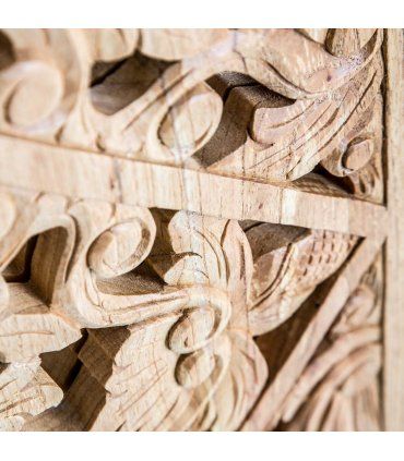 Vitrina vintage dos puertas Alezio en Ámbar Muebles