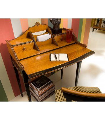 Escritorio clásico Gaspe de Ámbar Muebles.
