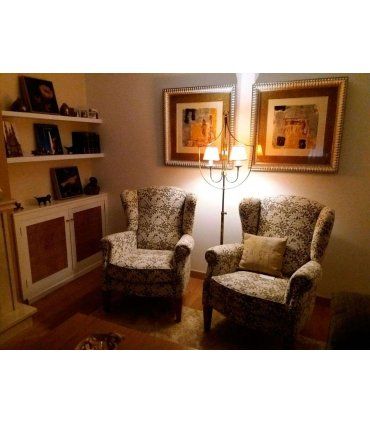 Sillón orejero clásico Eddie en Ámbar Muebles