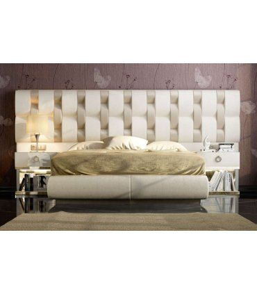 Dormitorio tapizado con luz DOR 40