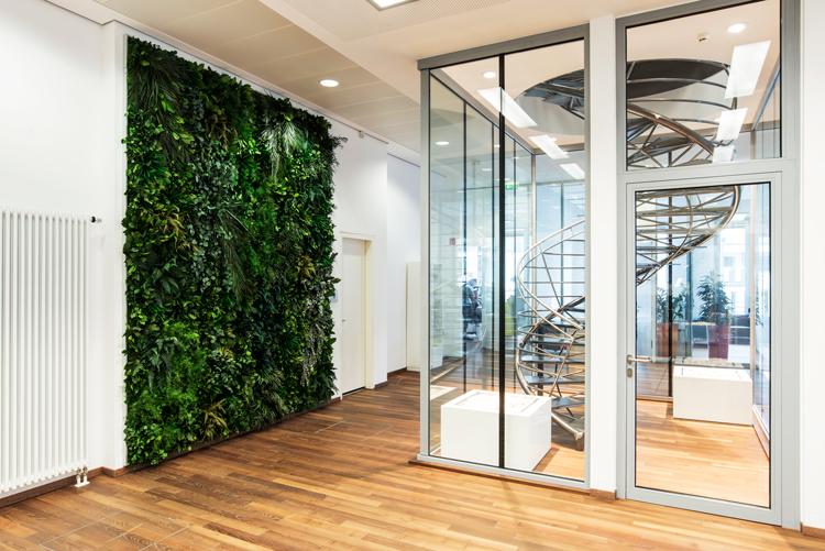 Panel de pasillo con jardín vertical de plantas preservadas - Inspiración: Pinterest