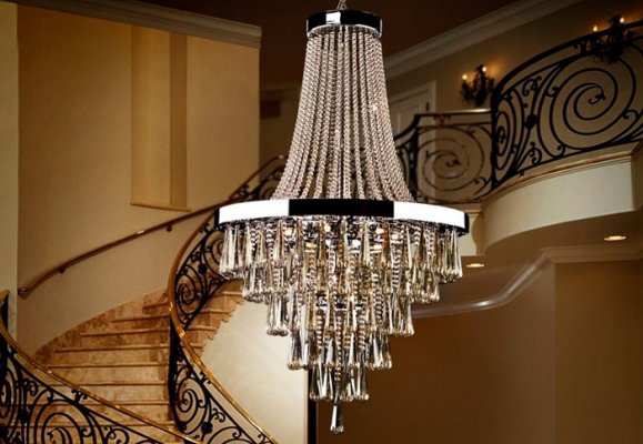 CLÁSICOS IMPERECEDEROS DEL DISEÑO DE INTERIORES: LAS LÁMPARAS CHANDELIER