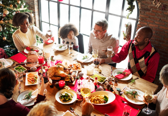 OPTIMIZA EL ESPACIO DE TU COMEDOR PARA TUS CELEBRACIONES FAMILIARES